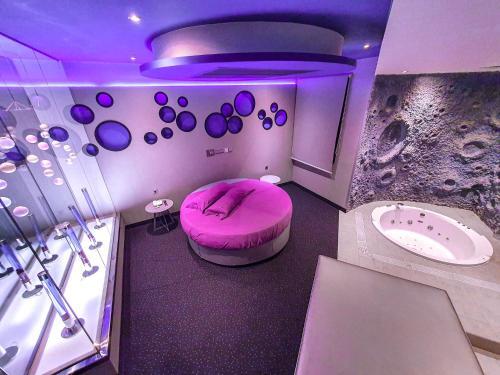 V Hotel Habitación Temática