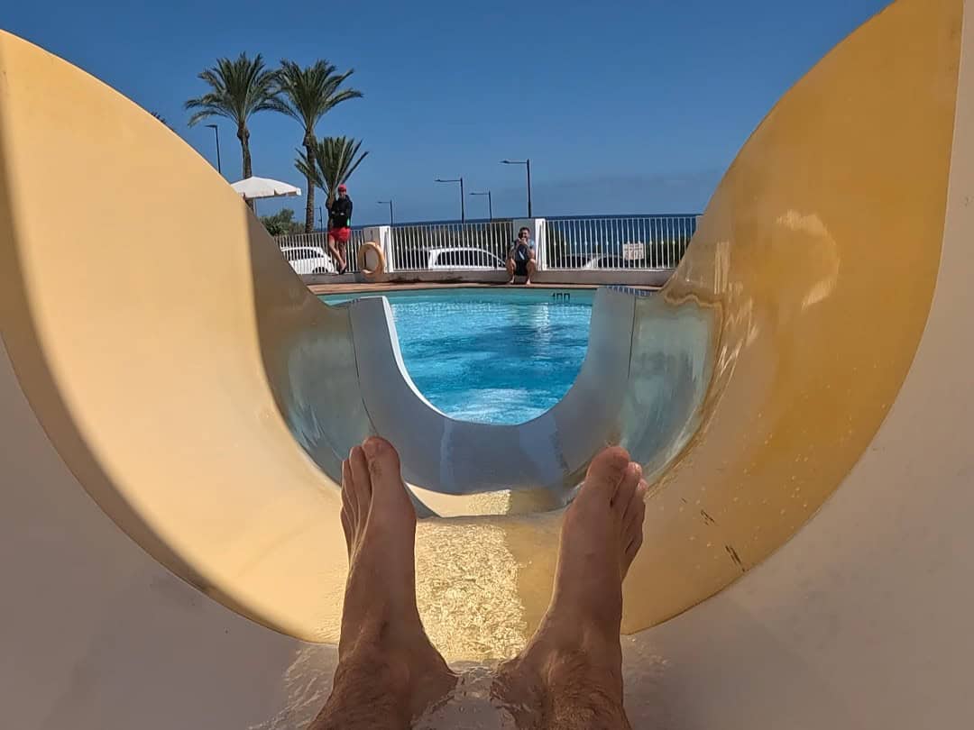 Bajada por el tobogán del Hotel PlayaMojácar grabada con GoPro