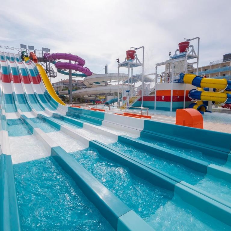 Toboganes Golden Taurus