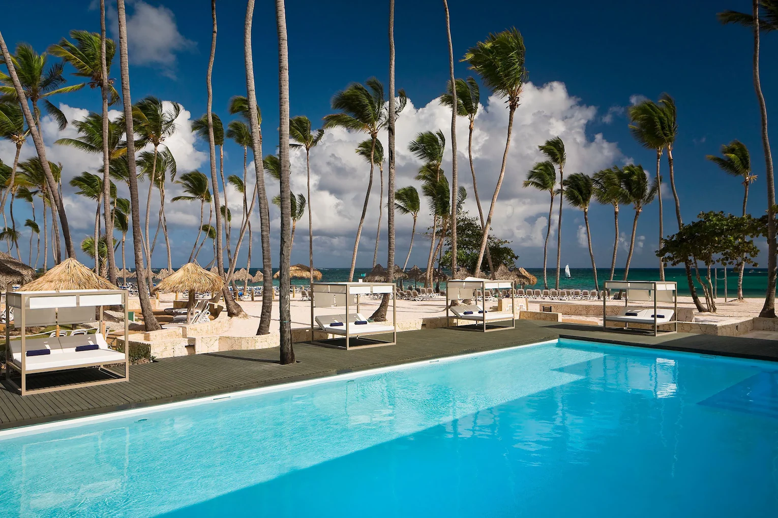 Caribe Deluxe Princess pool