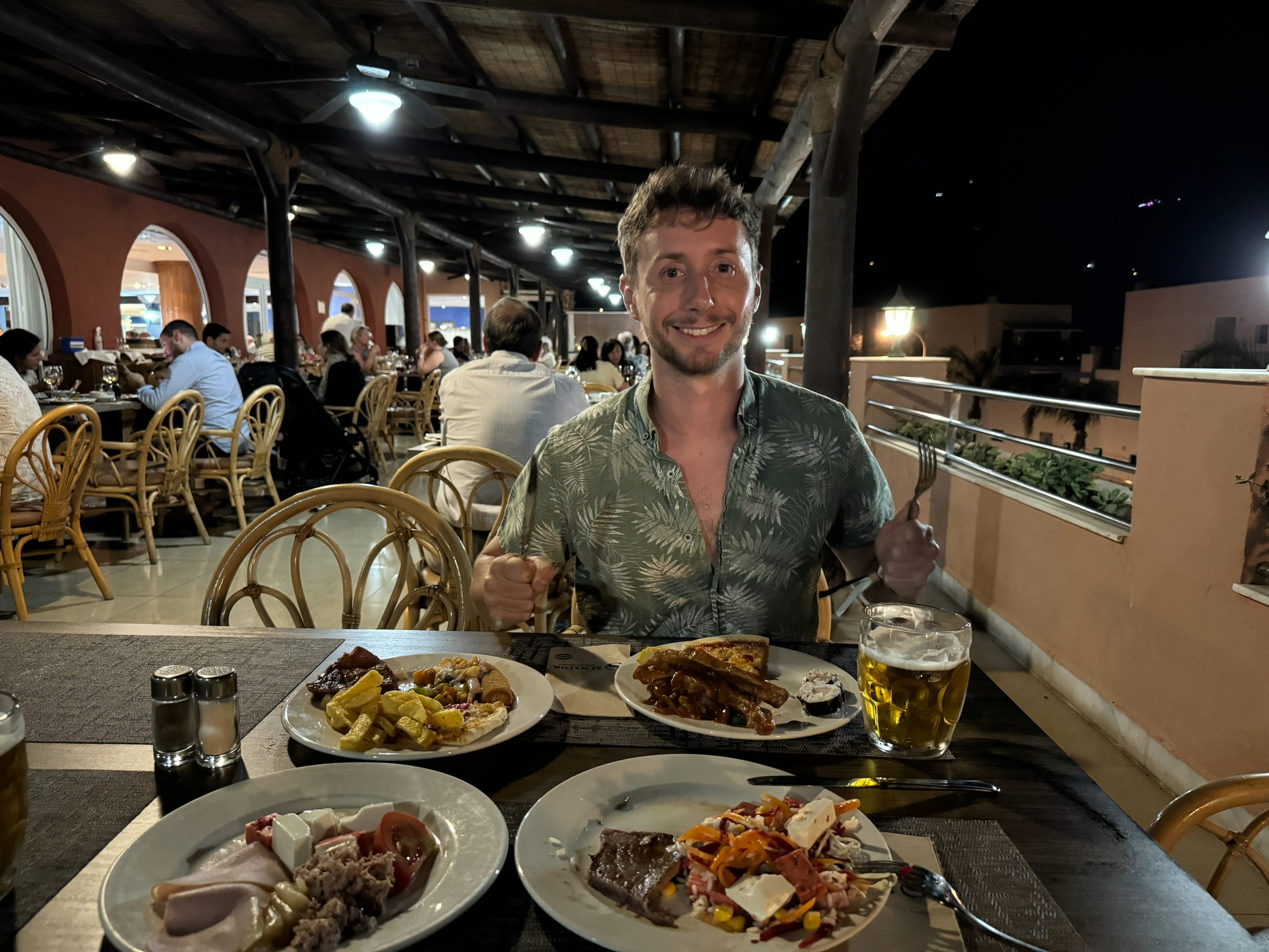 Cena playa calida