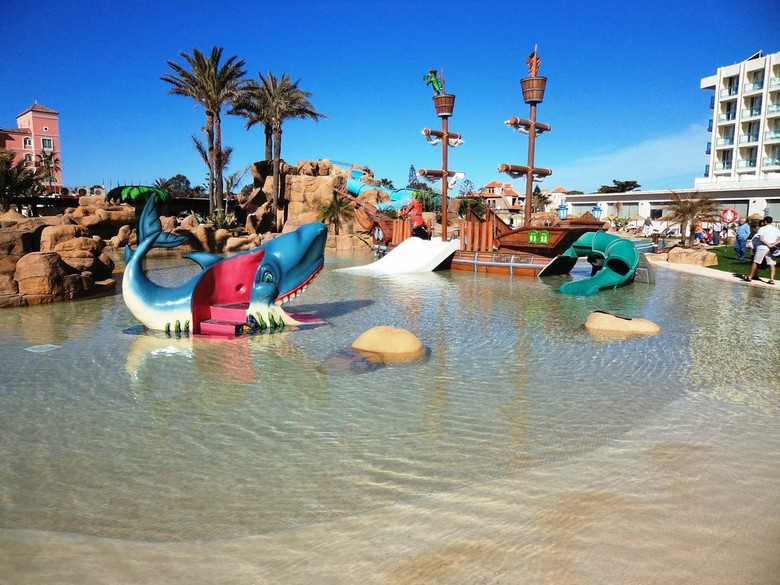 Evenia Zoraida exterior