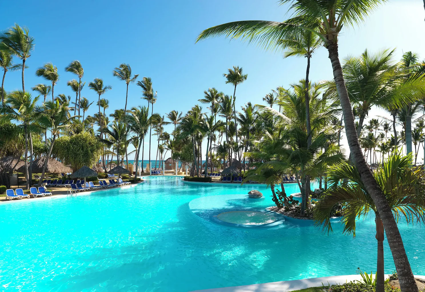 Melia Caribe pool