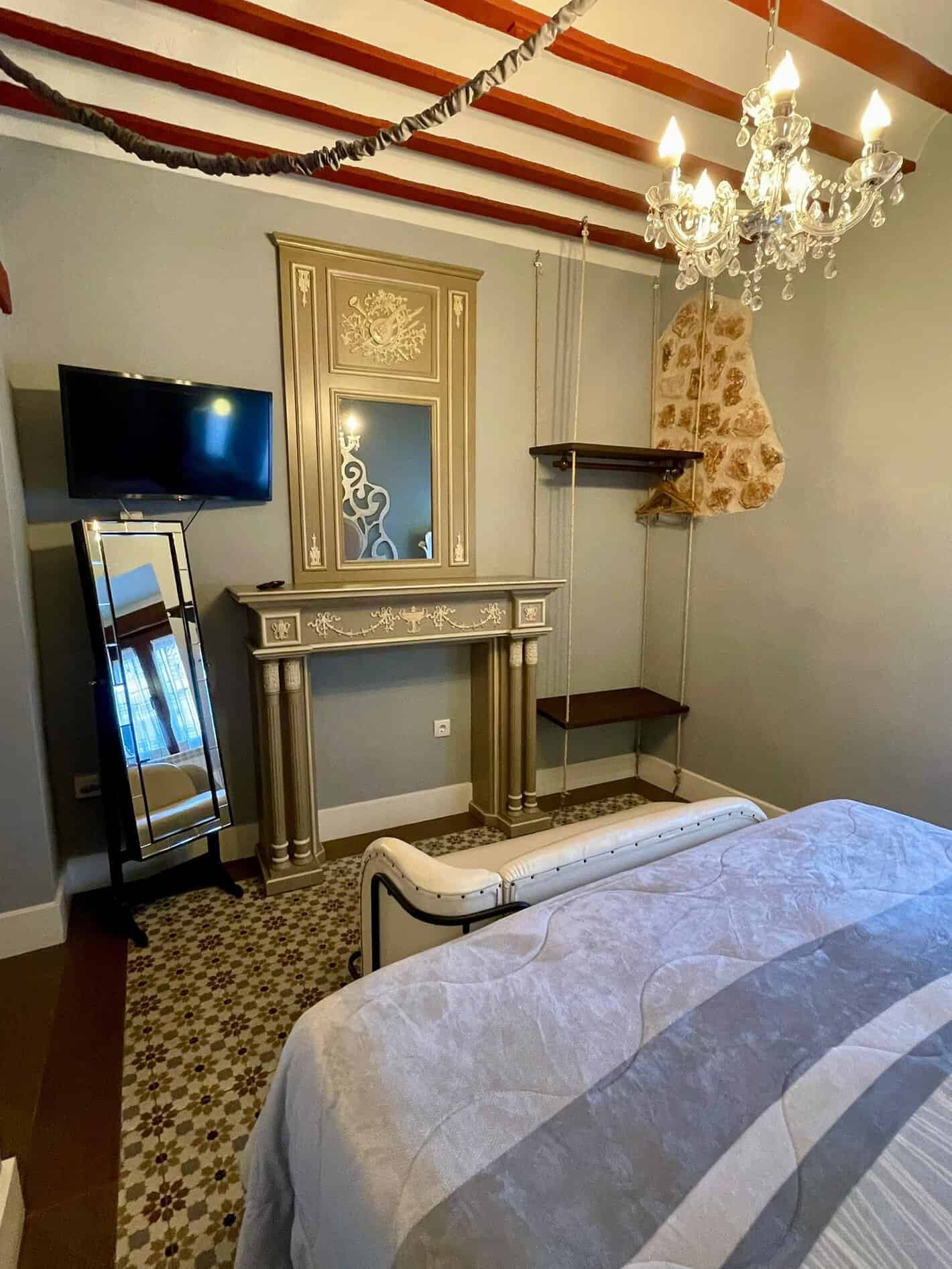 Una de las habitaciones con encanto de El Retiro del Teatro