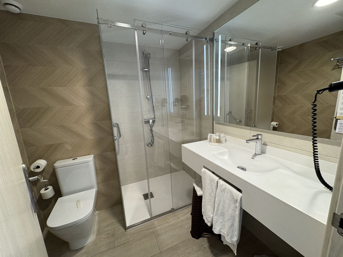 habitaciones-hotel-rosamar-descubriendo-viajes-06