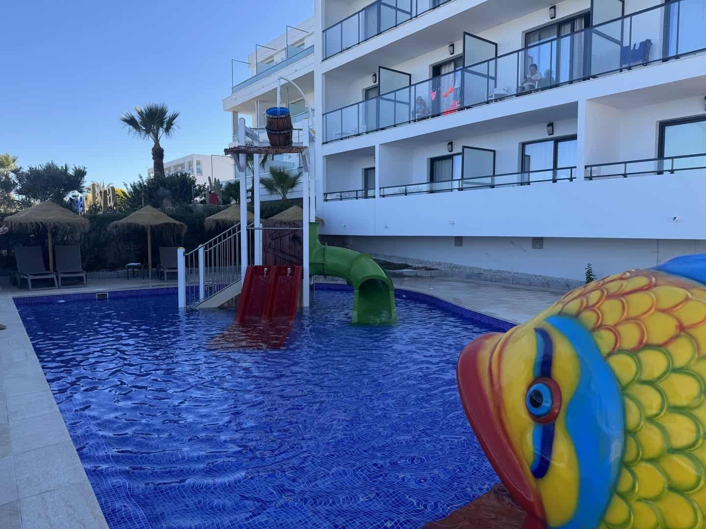 piscina-best-oasis-tropical-descubriendo-viajes-01