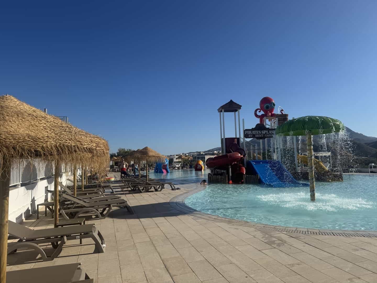 piscina-best-oasis-tropical-descubriendo-viajes-07