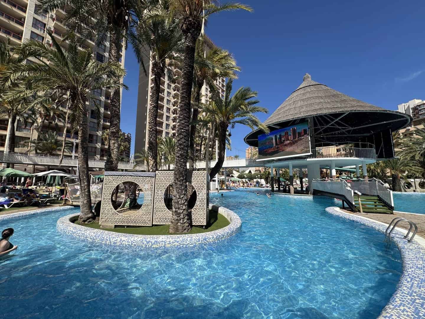 piscina-magic-tropical-splash-descubriendo-viajes-00