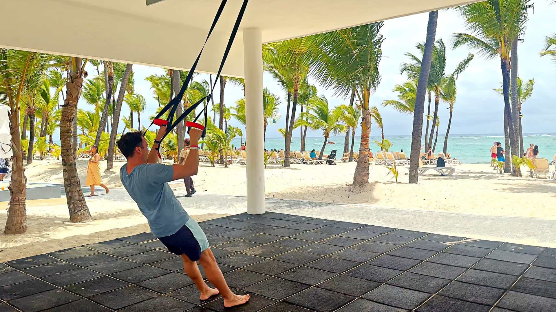 Actividades y animación en el RIU Bambú
