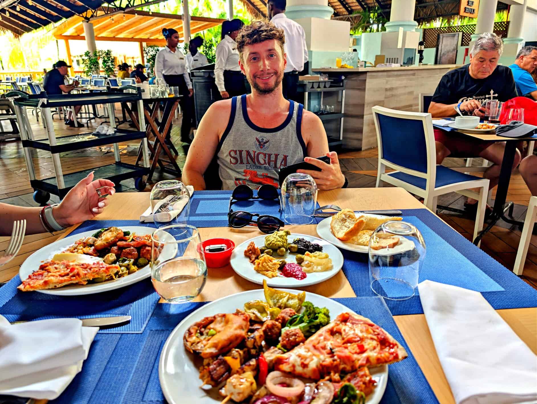Buffet del hotel vista 3