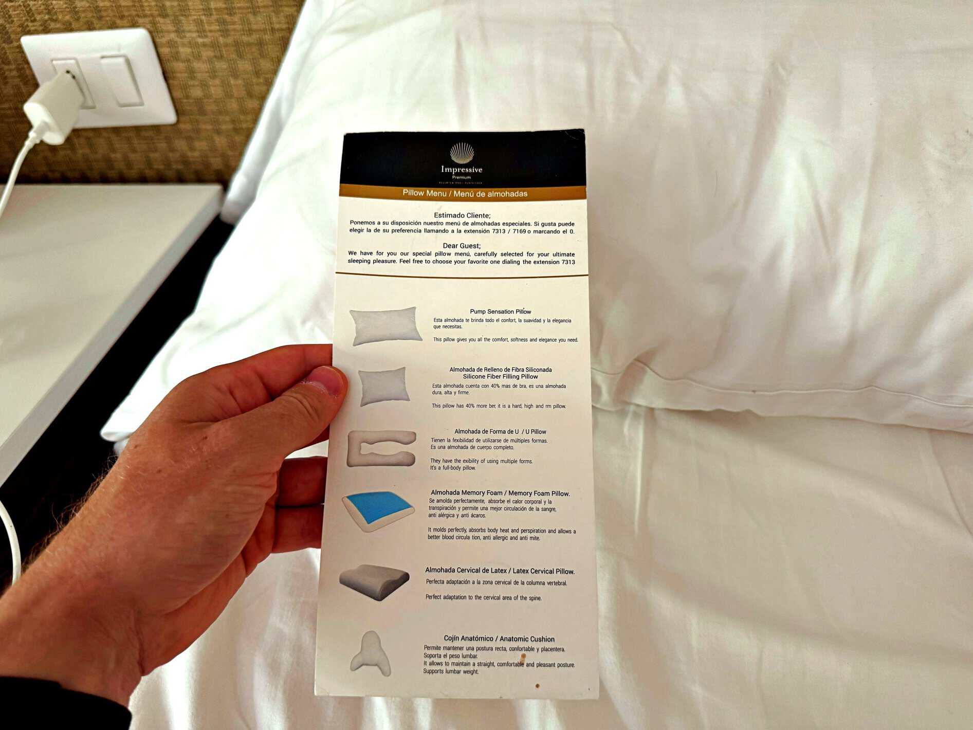 Catálogo de almohadas del Impressive Premium Punta Cana
