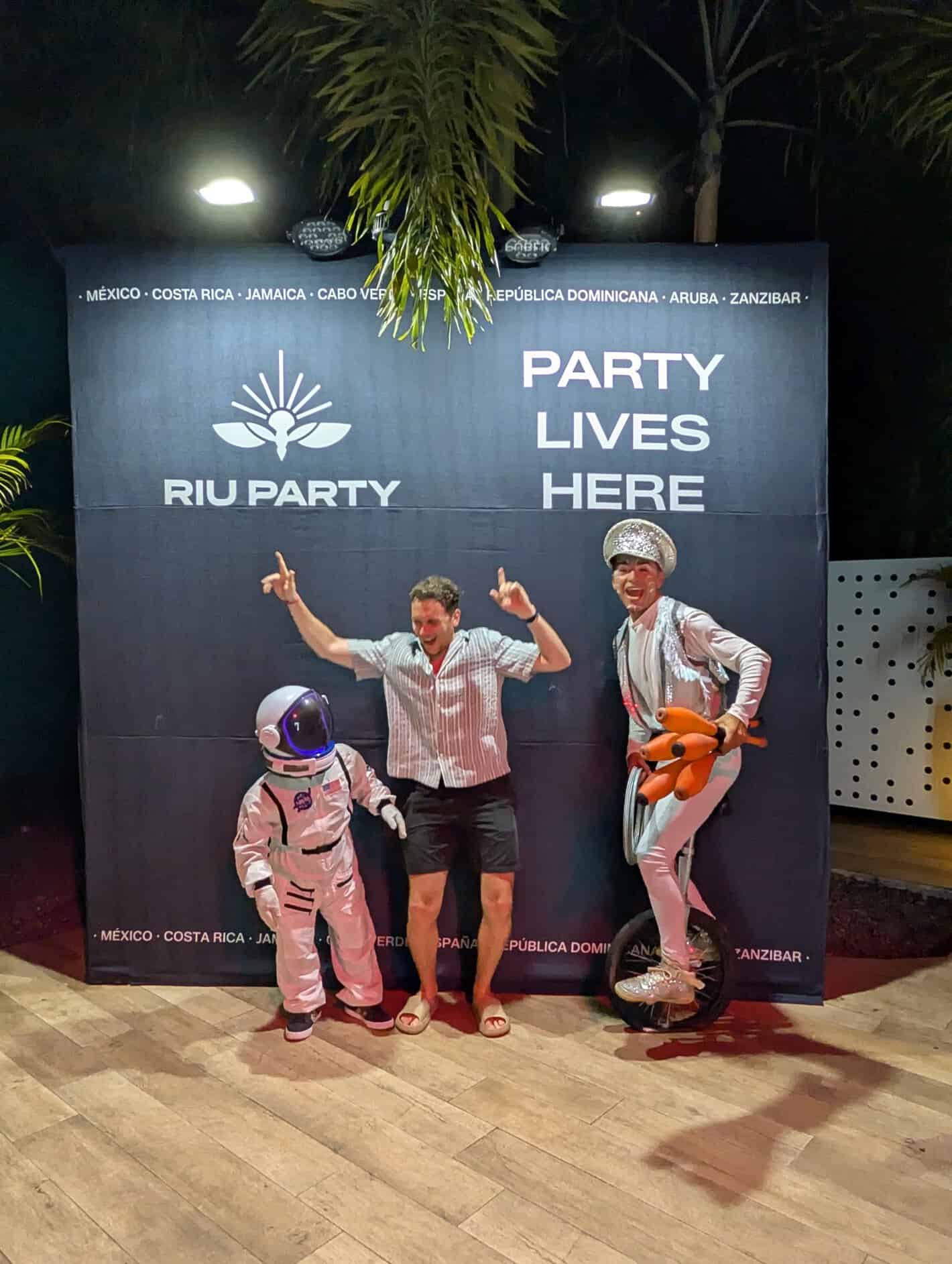 RIU Party vista desde RIU Bambu