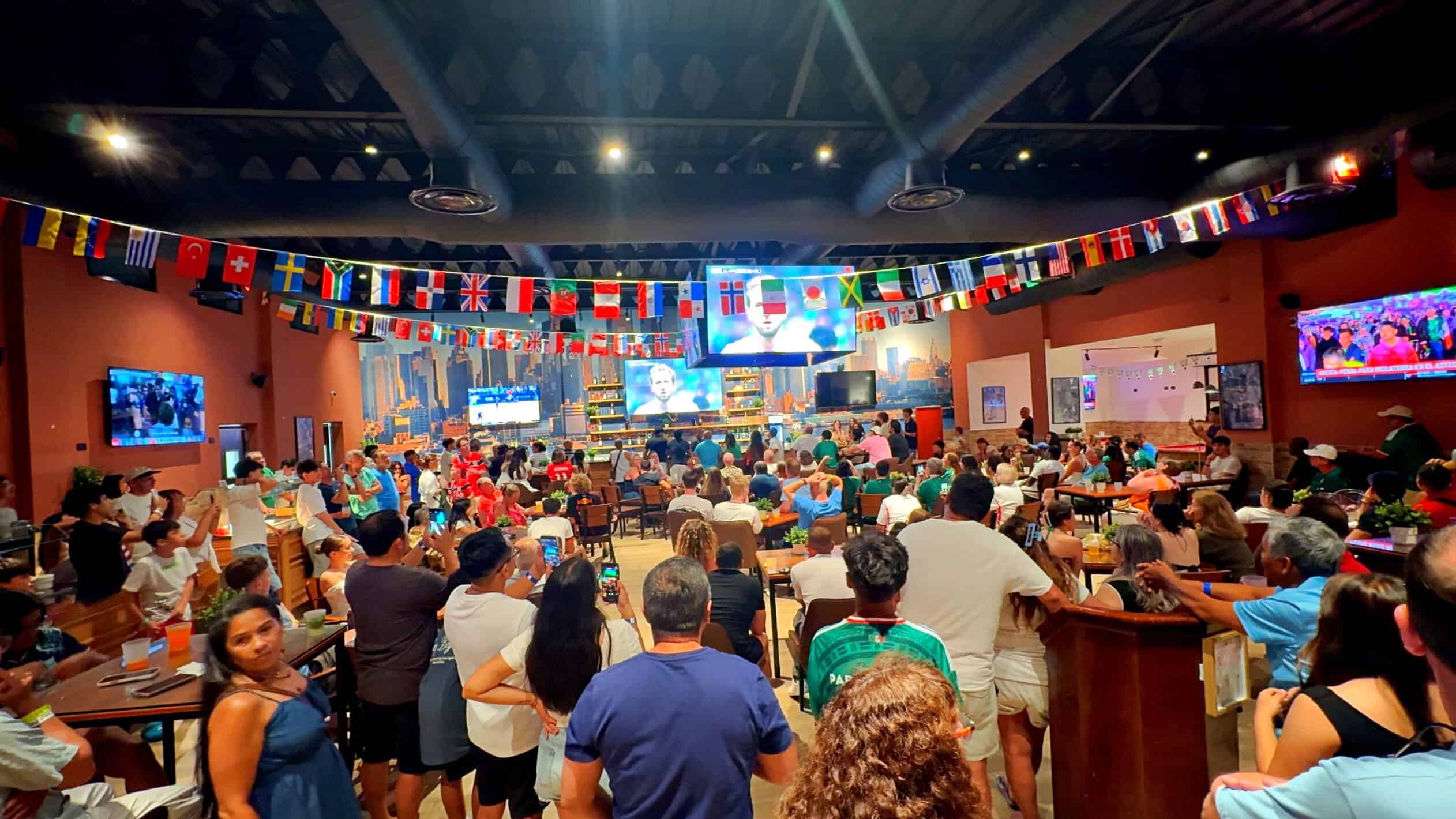 Sports bar del Impressive Premium Punta Cana