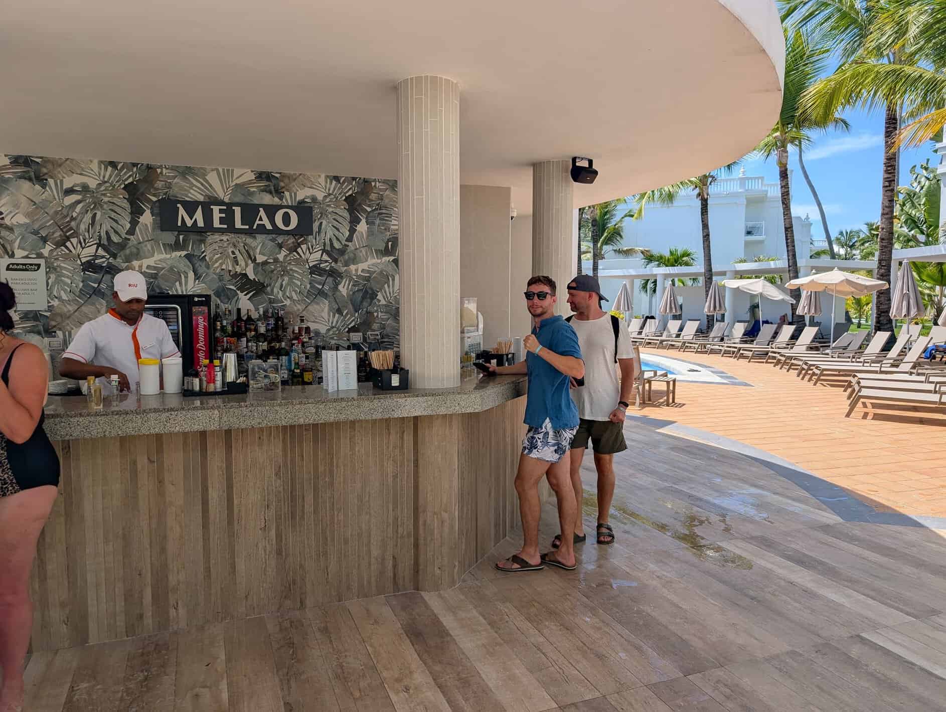Bar cerca de la playa en el RIU Palace Bávaro