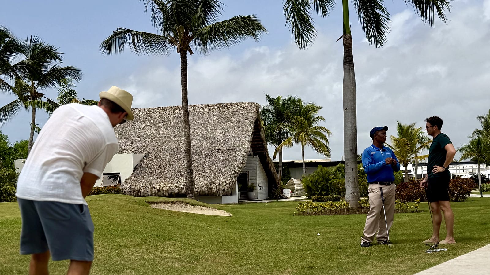 Clase de golf en el Catalonia Royal Bávaro