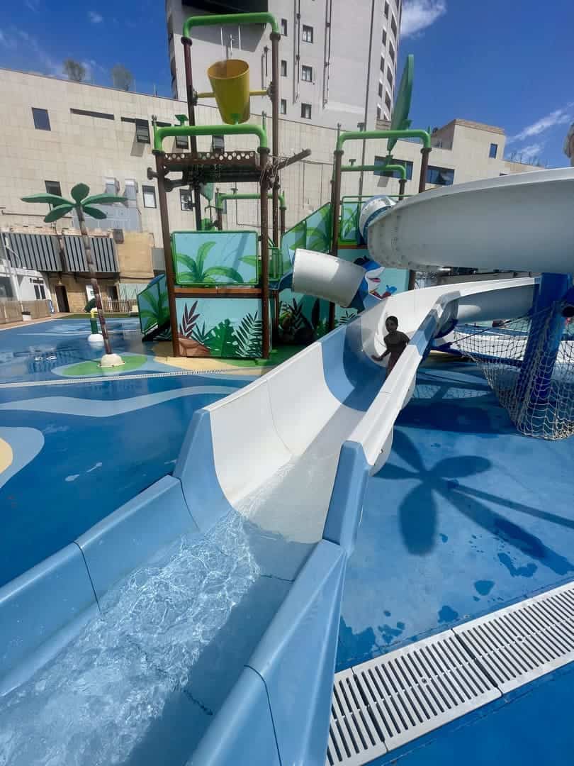 piscina-magic-fantasy-descubriendo-viajes-05