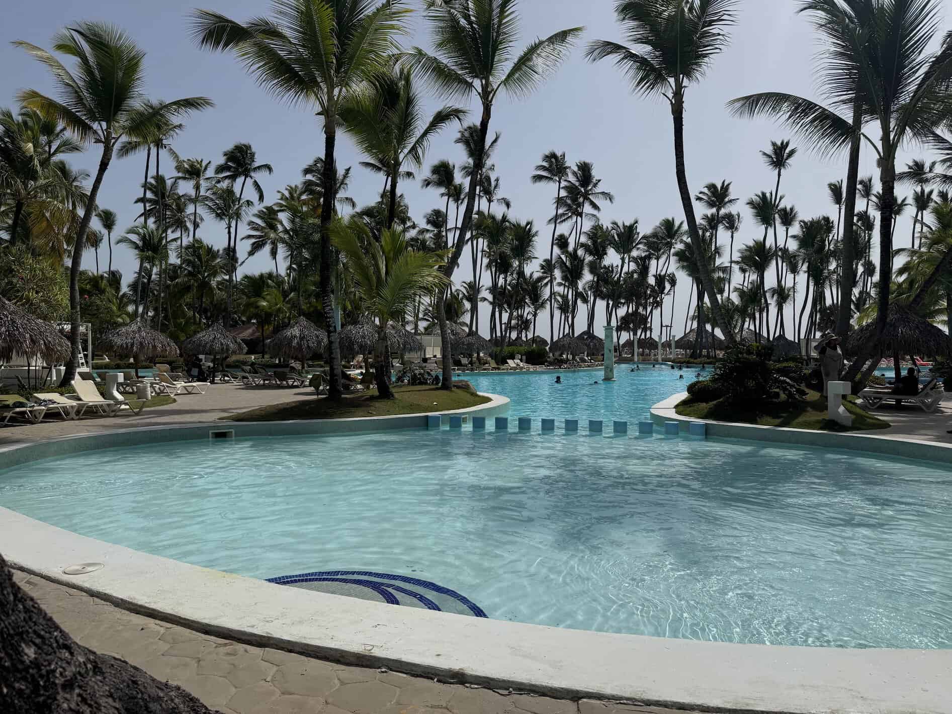 Zona de piscinas del Meliá Caribe Punta Cana