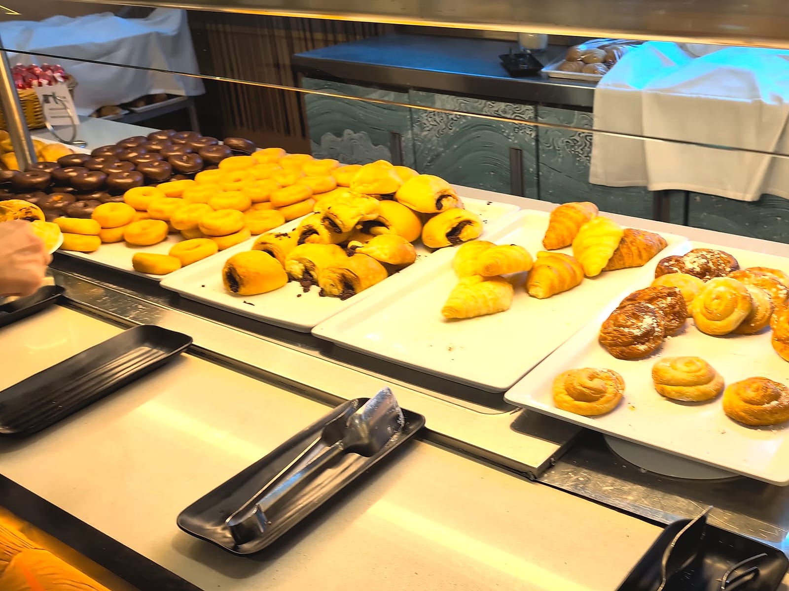 La bollería del desayuno del Hotel Neptuno