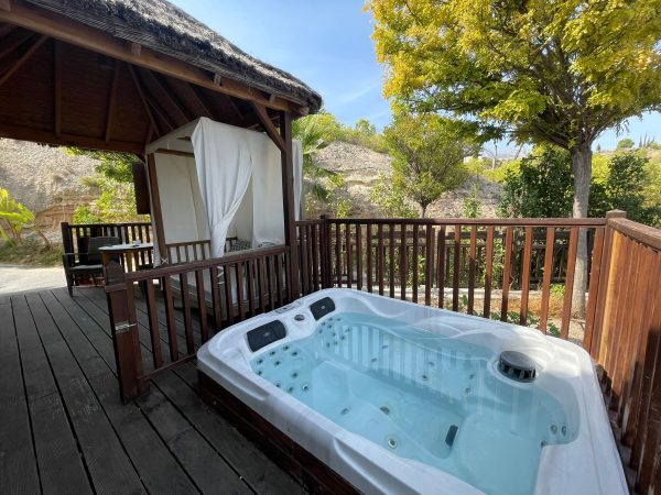 55e251ee-7f6c-4145-87e4-386453e08026