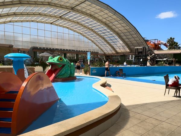 Magic World - Descubriendo Viajes - parque acuático para niños pequeños