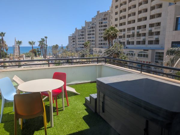 Terraza de habitación magic games- descubriendo viajes